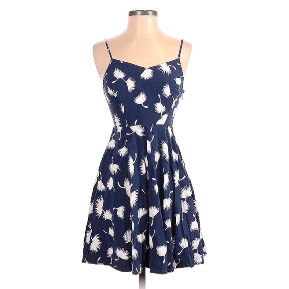 Old Navy Floral Dress | SIZE XS - Picture 1 of 6